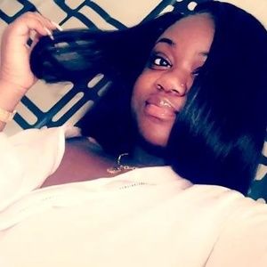 Meet your Posher, Nina